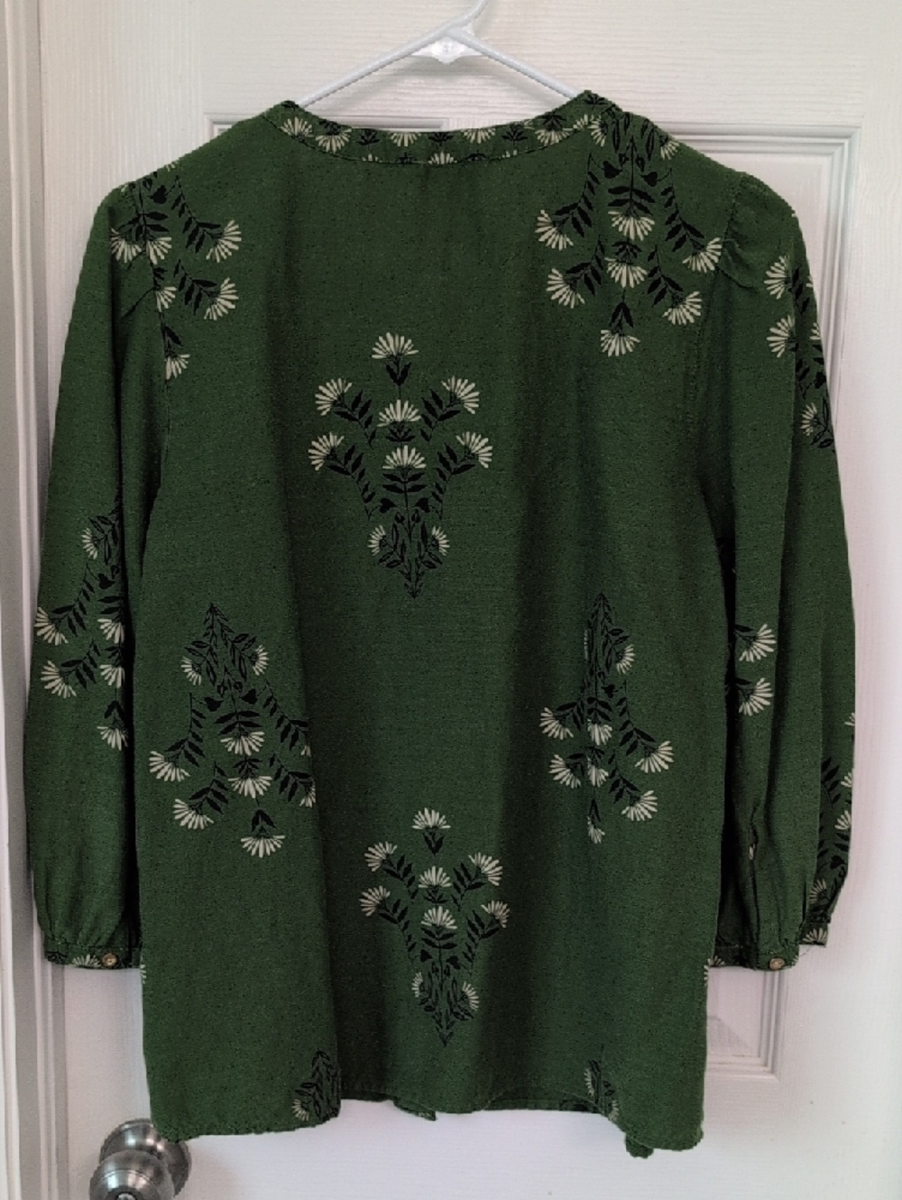 Knox Rose Boho Green Floral Print Blouse - Picture 4 of 9
